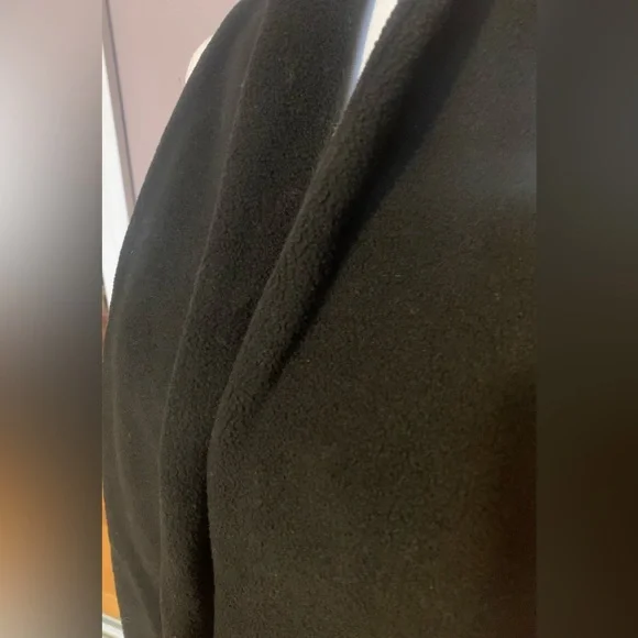 Black Fleece Scarf - Velcro opening - Picture 3 of 5